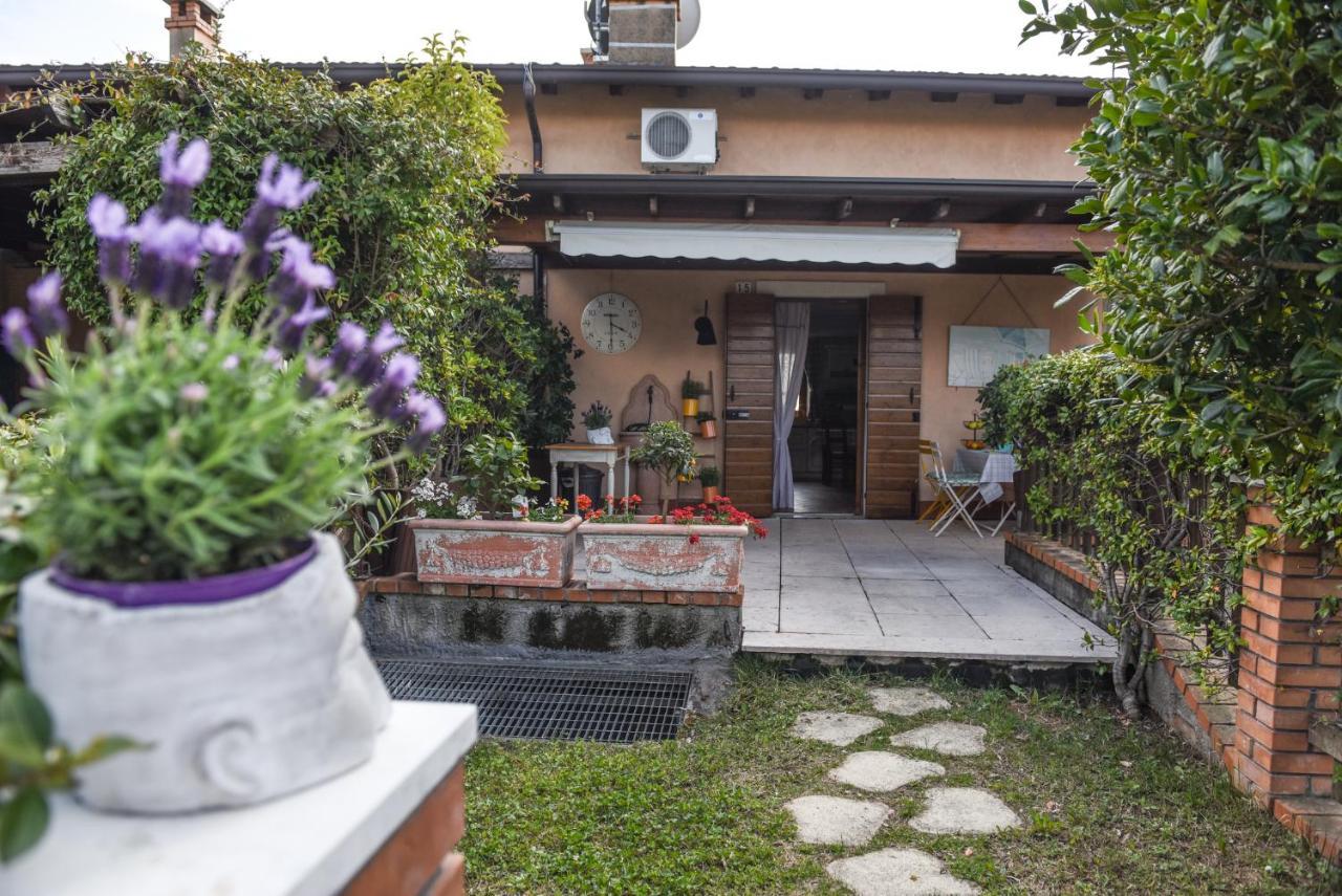 アッフィ Relais Il Pignoゲストハウス エクステリア 写真